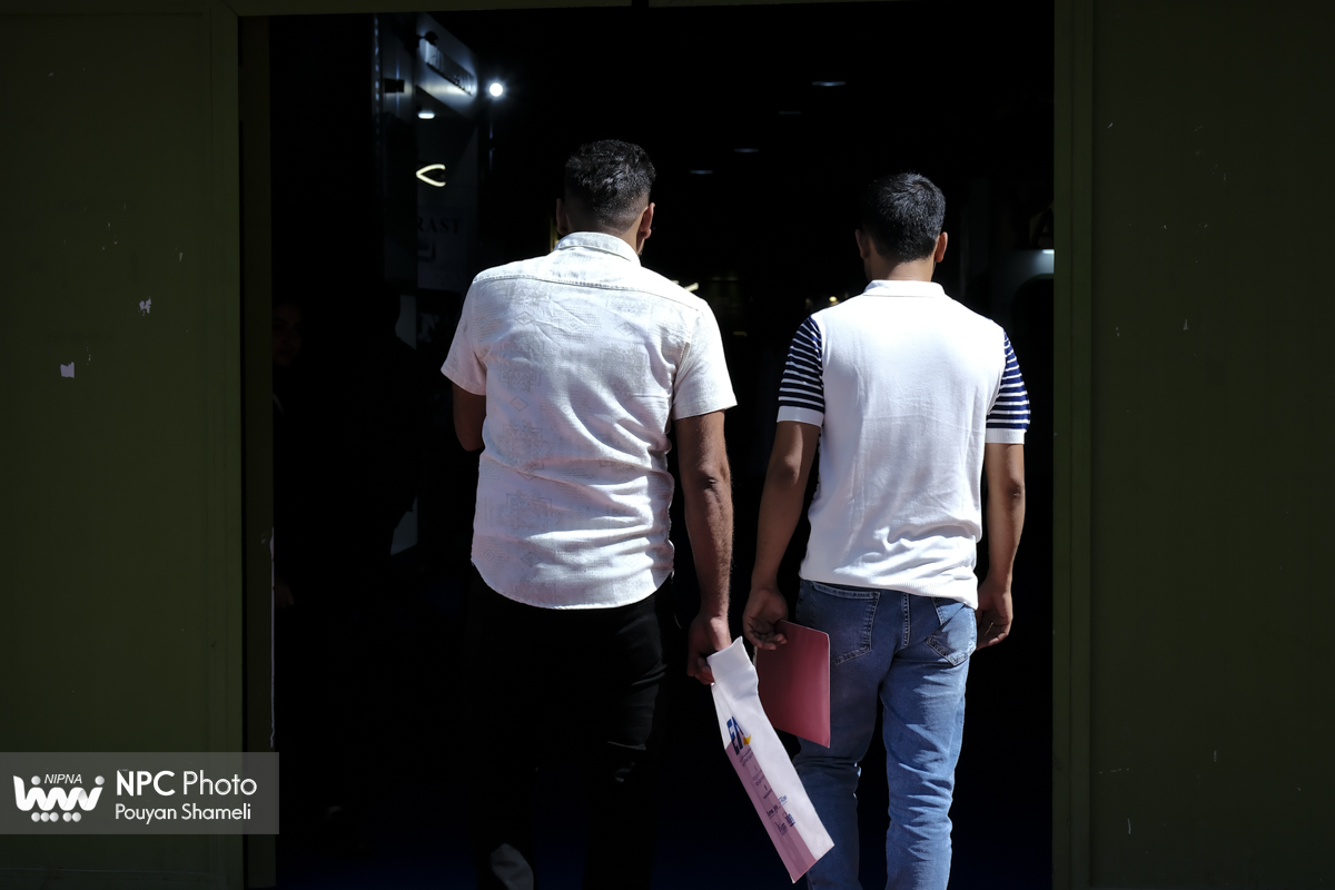 حاشیه های سومین روز از هجدهمین نمایشگاه بین‌المللی ایران‌پلاست 12