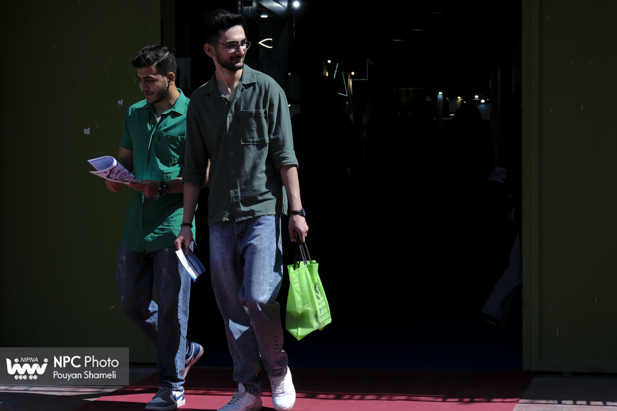 حاشیه های سومین روز از هجدهمین نمایشگاه بین‌المللی ایران‌پلاست 15