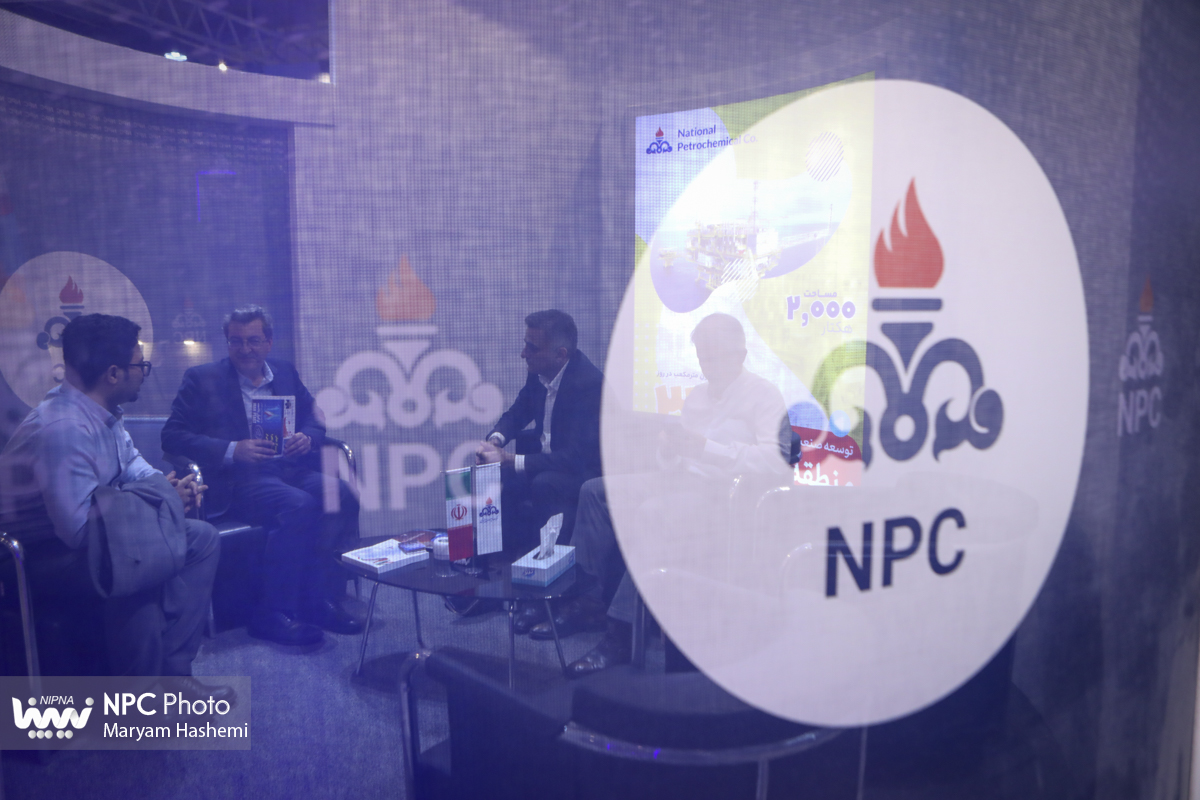 غرفه شرکت ملی صنایع پتروشیمی در سومین روز از هجدهمین نمایشگاه بین‌المللی ایران‌پلاست 47