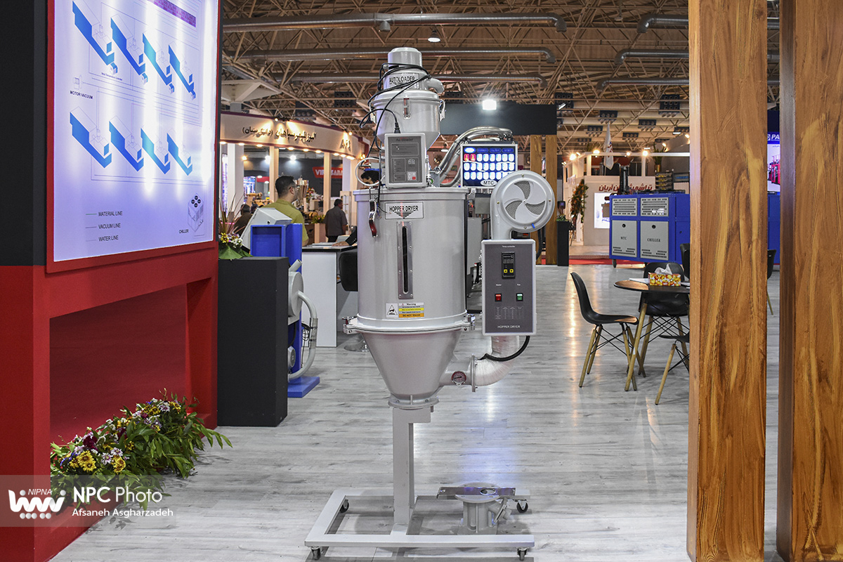 سالن 38 در سومین روز از هجدهمین نمایشگاه بین المللی ایران پلاست 20