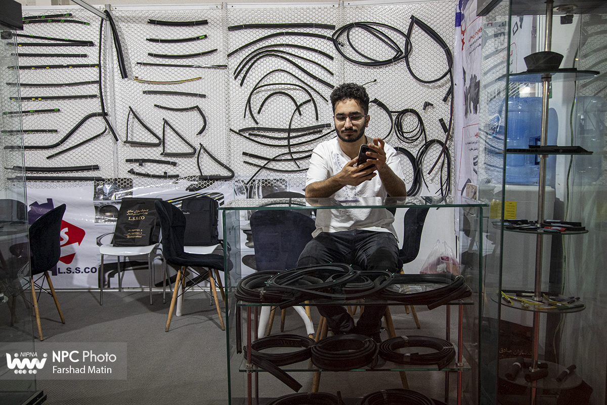 سالن 38A در سومین روز از هجدهمین نمایشگاه بین المللی ایران پلاست 49