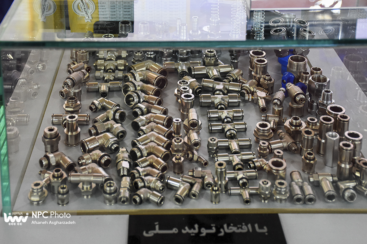 سالن 38B در سومین روز از هجدهمین نمایشگاه بین المللی ایران پلاست 46