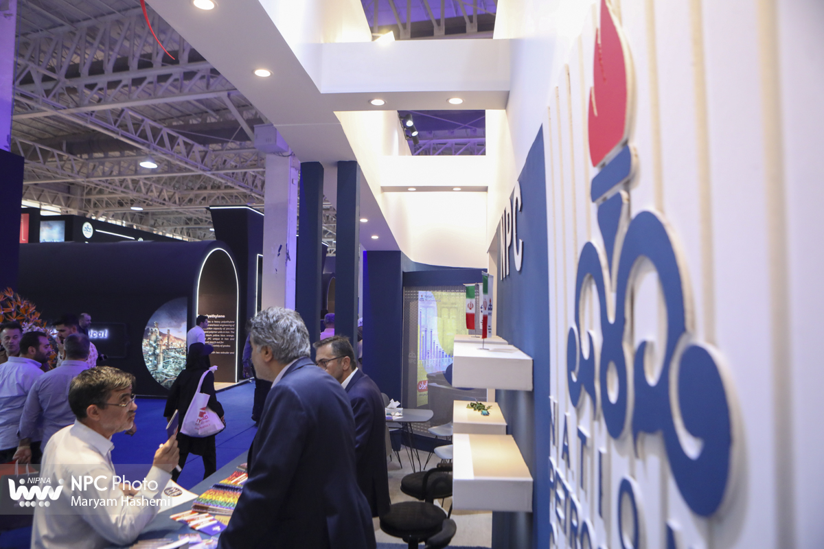 غرفه شرکت ملی صنایع پتروشیمی در روز پایانی از هجدهمین نمایشگاه بین‌المللی ایران‌پلاست 14