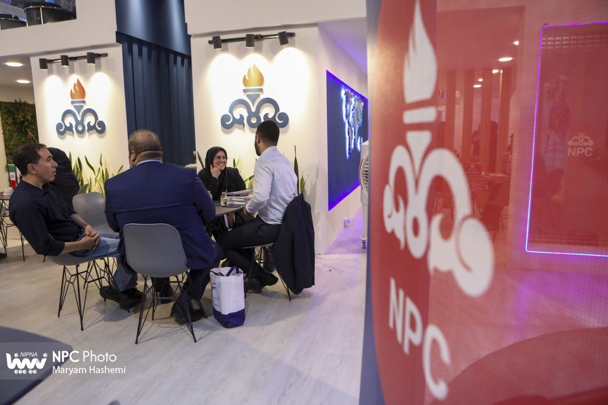 غرفه شرکت ملی صنایع پتروشیمی در روز پایانی از هجدهمین نمایشگاه بین‌المللی ایران‌پلاست 19