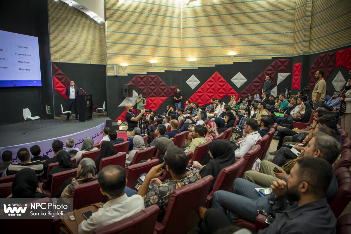 برگزاری کارگاه آموزشی بررسی تست خواص فیزیکی و مکانیکی پلیمرها 3