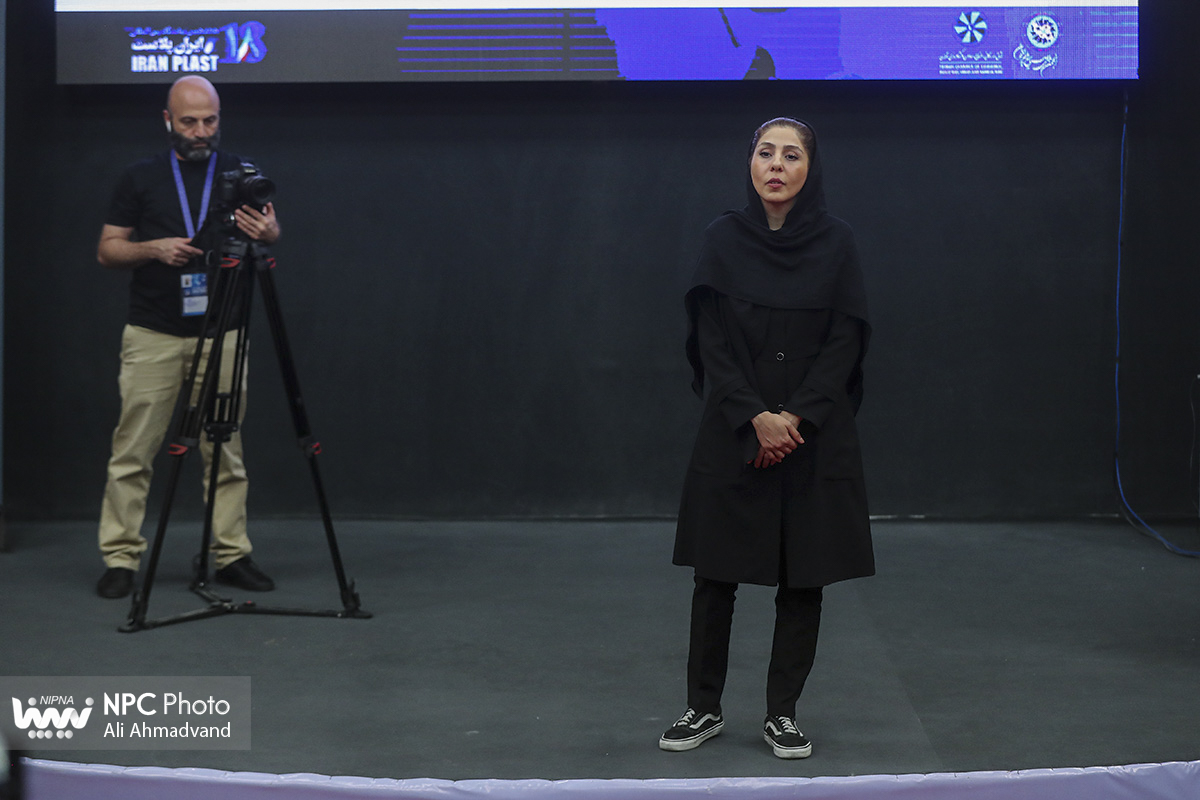 برگزاری کارگاه آموزشی وضعیت موجود پلاستیک های زیست تخریب پذیر در ایران و جهان 1