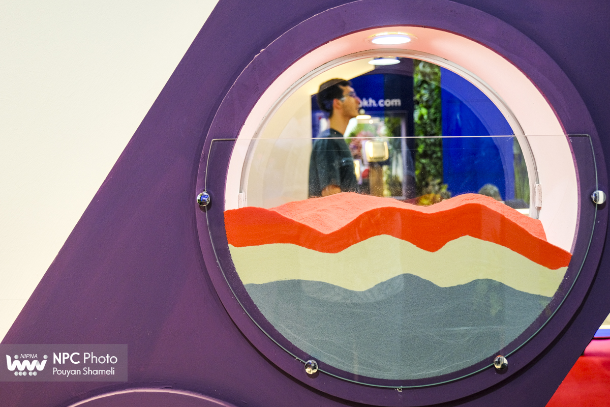 سالن خلیج فارس در روز  پایانی از هجدهمین نمایشگاه بین المللی ایران پلاست 15