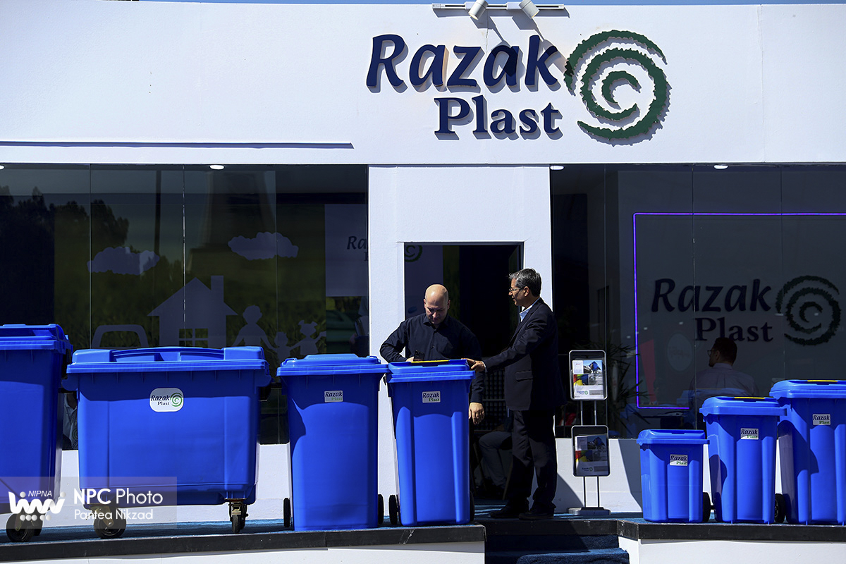 حاشیه های آخرین روز از هجدهمین نمایشگاه بین‌المللی ایران‌پلاست 27