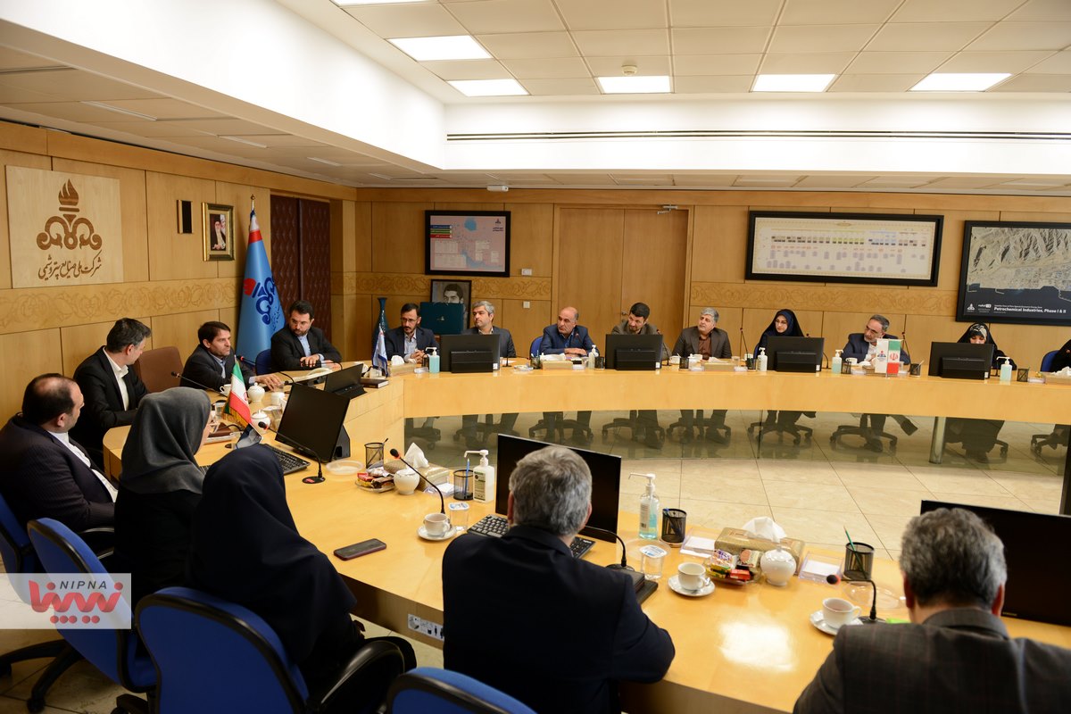 آیین تکریم و معارفه سرپرست روابط عمومی شرکت ملی صنایع پتروشیمی 7