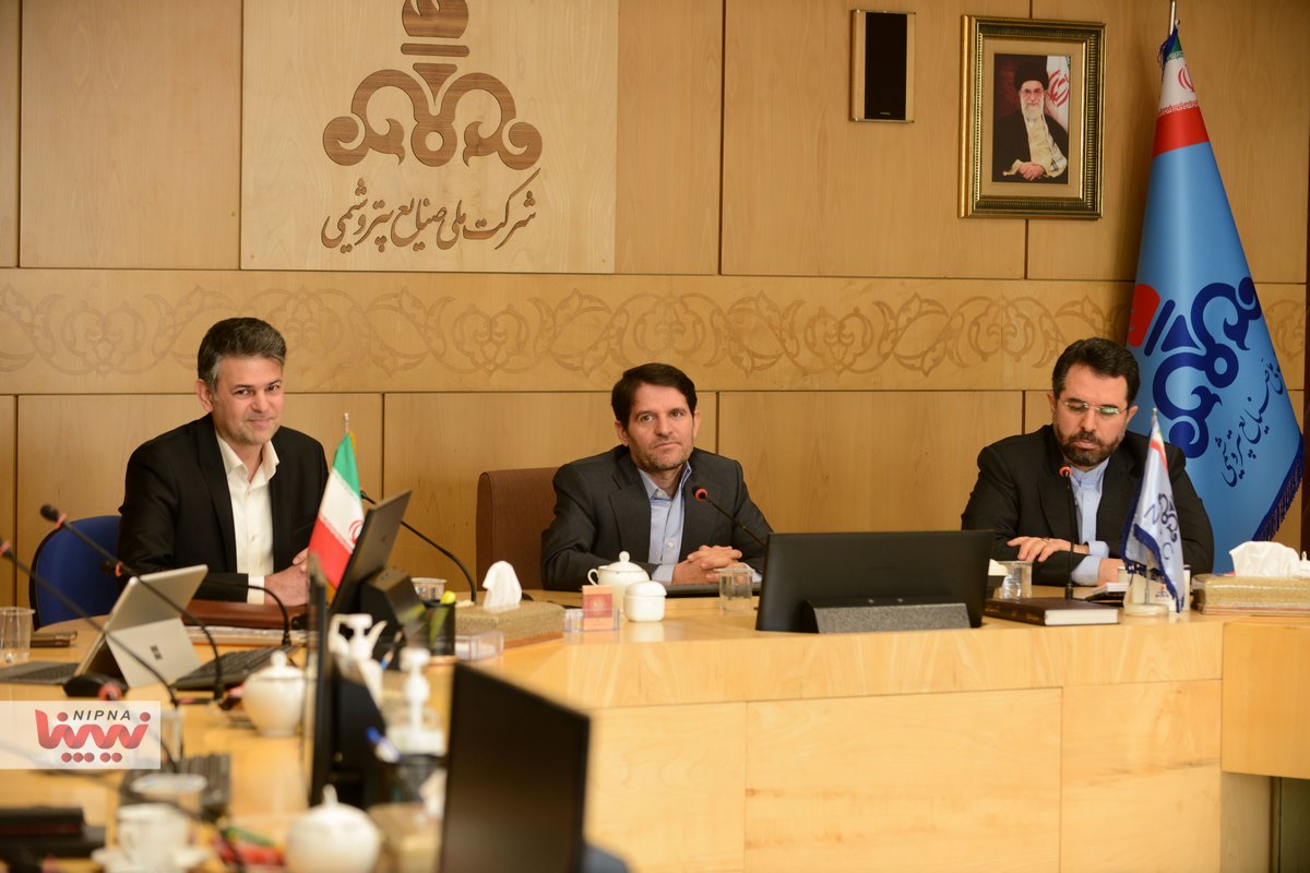 آیین تکریم و معارفه سرپرست روابط عمومی شرکت ملی صنایع پتروشیمی 9