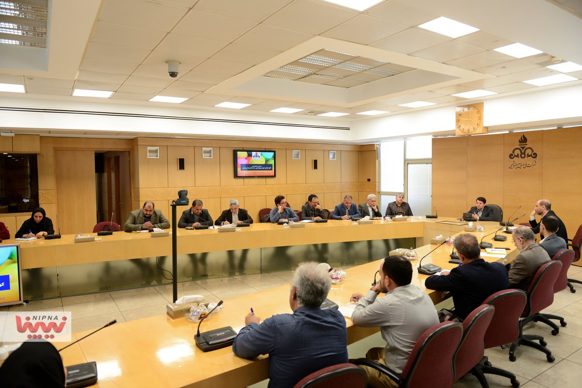 نشست تخصصی کودهای اوره پوشش دار آهسته رهش 8