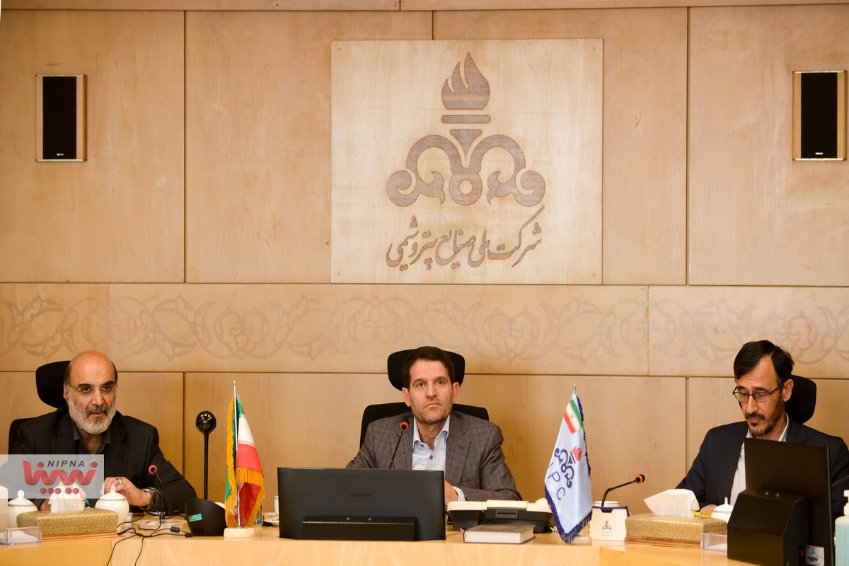 نشست هم اندیشی مدیران صنعت پتروشیمی 4