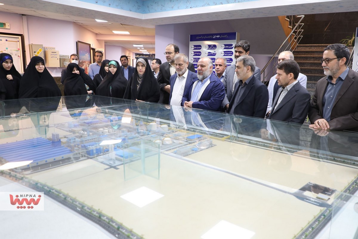 بازدید سرپرست شرکت ملی صنایع پتروشیمی از شرکت های پتروشیمی اروند، کارون و رازی در منطقه ویژه اقتصادی پتروشیمی 7
