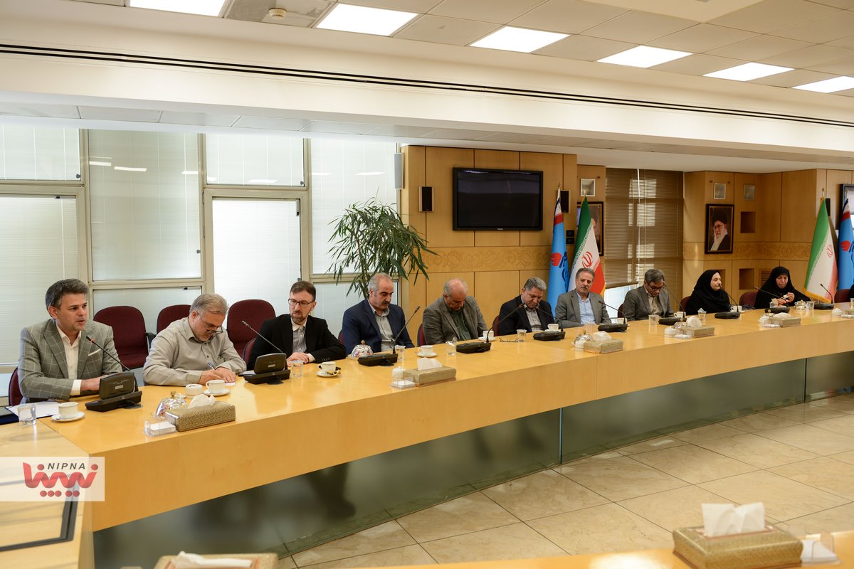 مراسم تودیع و معارفه رئیس دفتر مدیرعامل شرکت ملی صنایع پتروشیمی 15