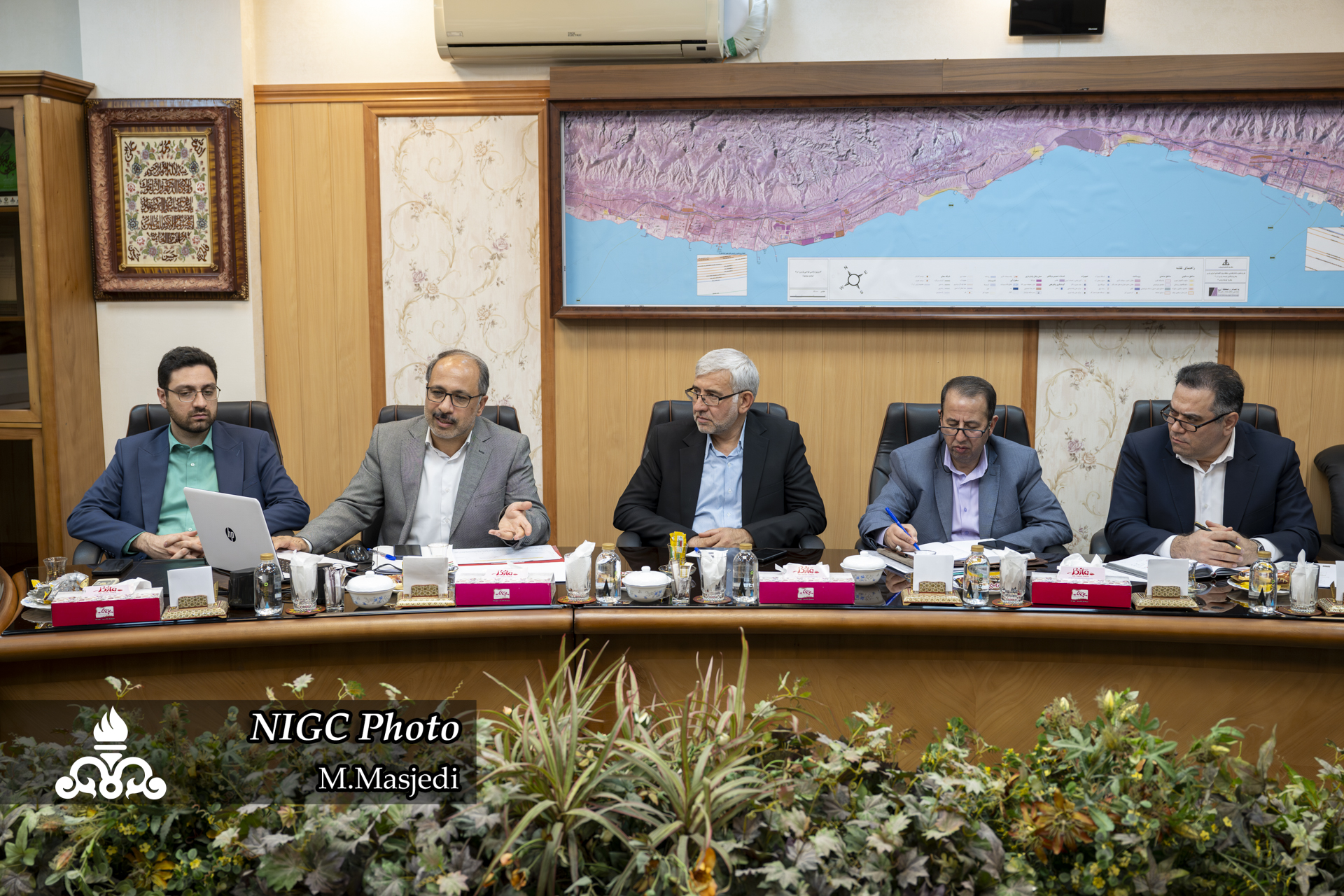 جلسه هم افزایی شرکت های پتروشیمی و گاز برای حداکثر بهره‌وری از خوراک گاز 14