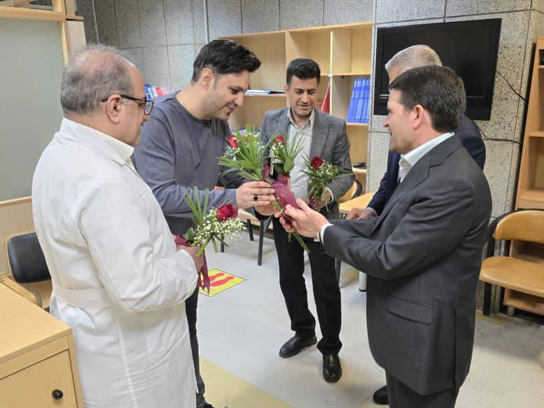 تقدیر از کادر درمان شرکت ملی صنایع پتروشیمی به مناسبت روز پرستار  7