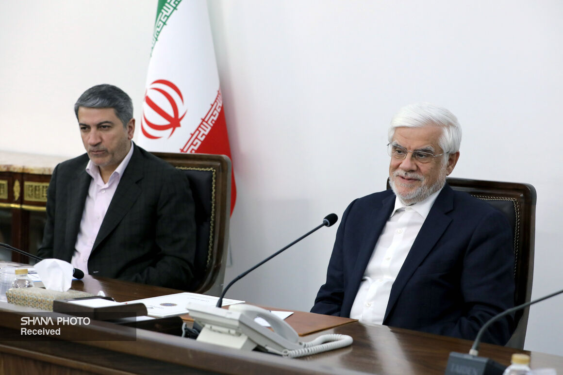 نشست معاون اول رئیس جمهور با مدیران شرکت های پتروشیمی 7