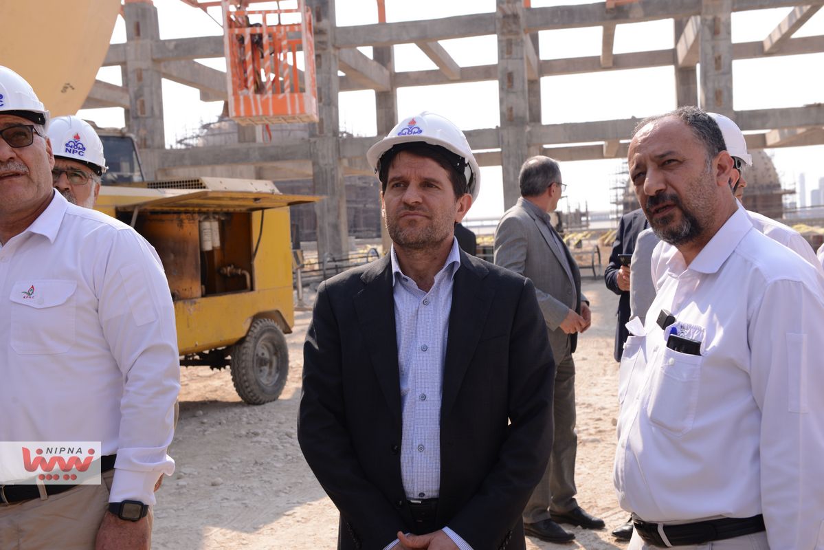 بازدید معاون وزیر نفت و مدیرعامل شرکت ملی صنایع پتروشیمی از پتروپالایش کنگان 6