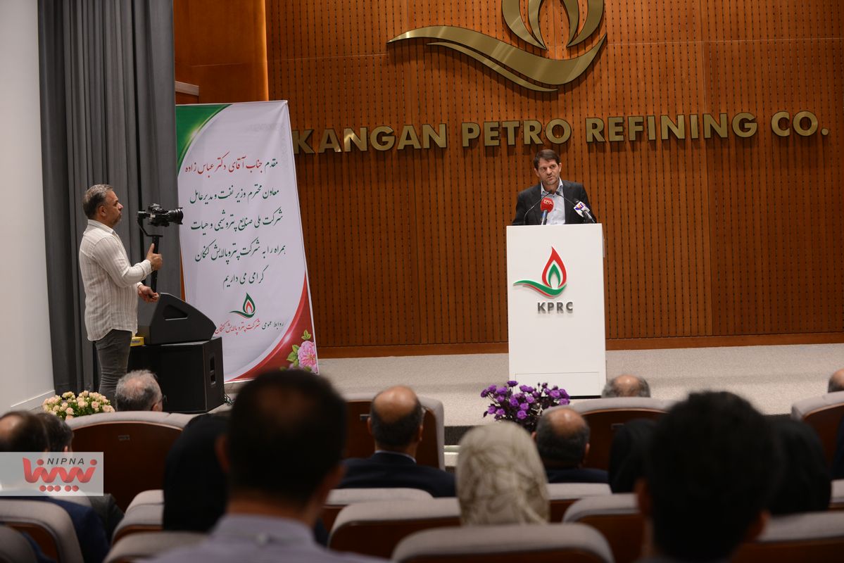 نشست تخصصی مدیران تعالی صنعت پتروشیمی با حضور معاون وزیر نفت در امور پتروشیمی 1