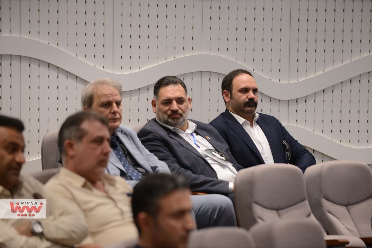 نشست تخصصی مدیران تعالی صنعت پتروشیمی با حضور معاون وزیر نفت در امور پتروشیمی 2