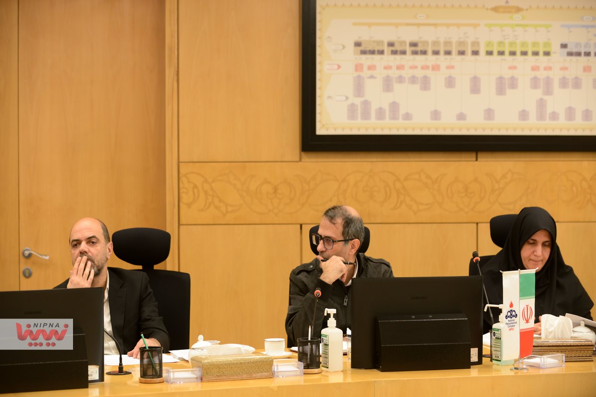 نشست تخصصی بررسی برنامه هفتم توسعه در صنعت پتروشیمی  4