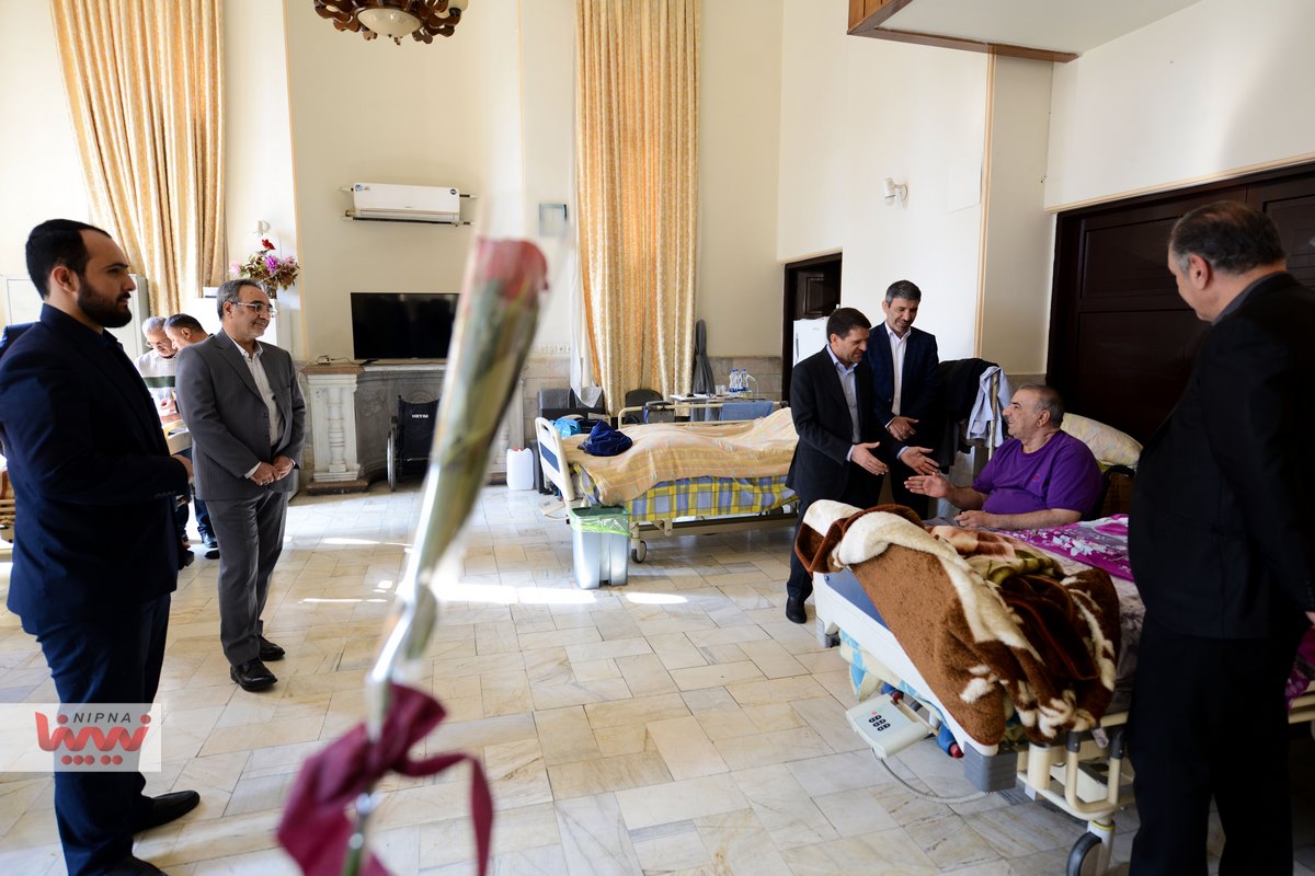 بازدید مدیرعامل شرکت ملی صنایع پتروشیمی از آسایشگاه ثارالله 4