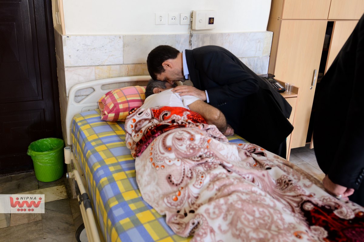 بازدید مدیرعامل شرکت ملی صنایع پتروشیمی از آسایشگاه ثارالله 6