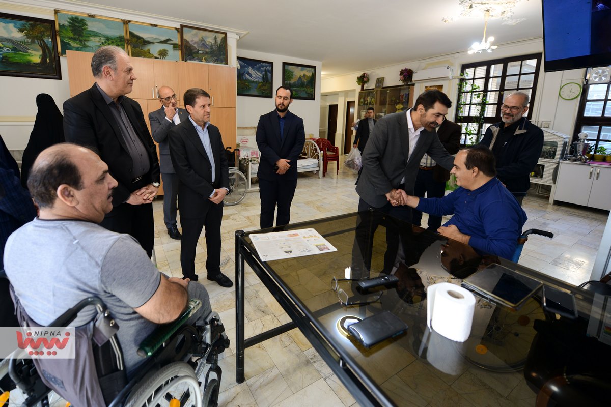 بازدید مدیرعامل شرکت ملی صنایع پتروشیمی از آسایشگاه ثارالله 8