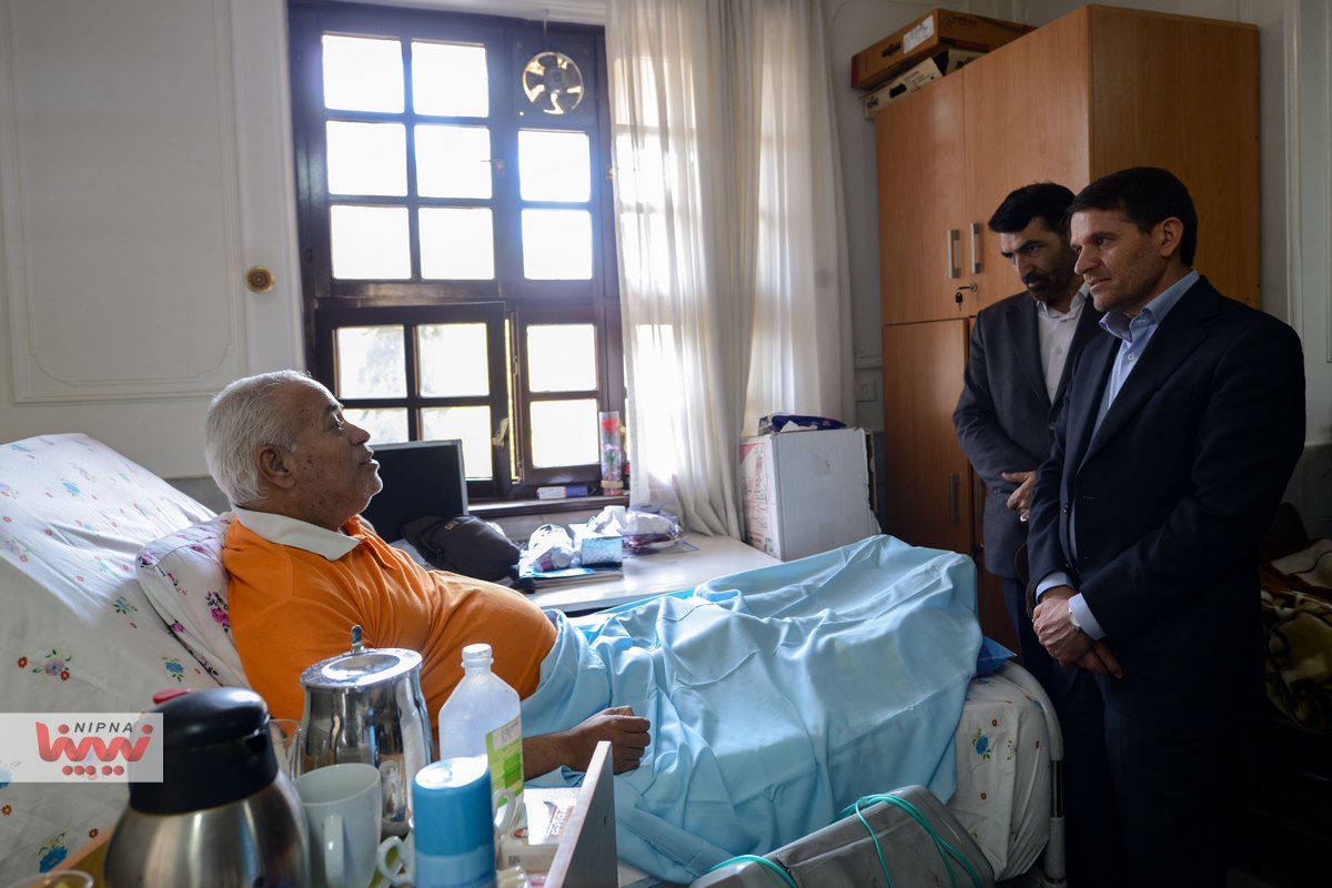 بازدید مدیرعامل شرکت ملی صنایع پتروشیمی از آسایشگاه ثارالله 9