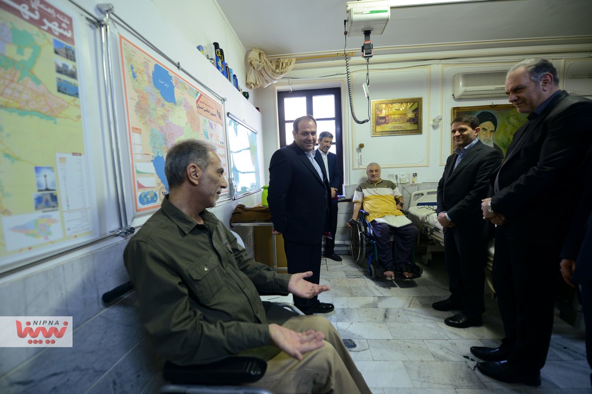 بازدید مدیرعامل شرکت ملی صنایع پتروشیمی از آسایشگاه ثارالله 11