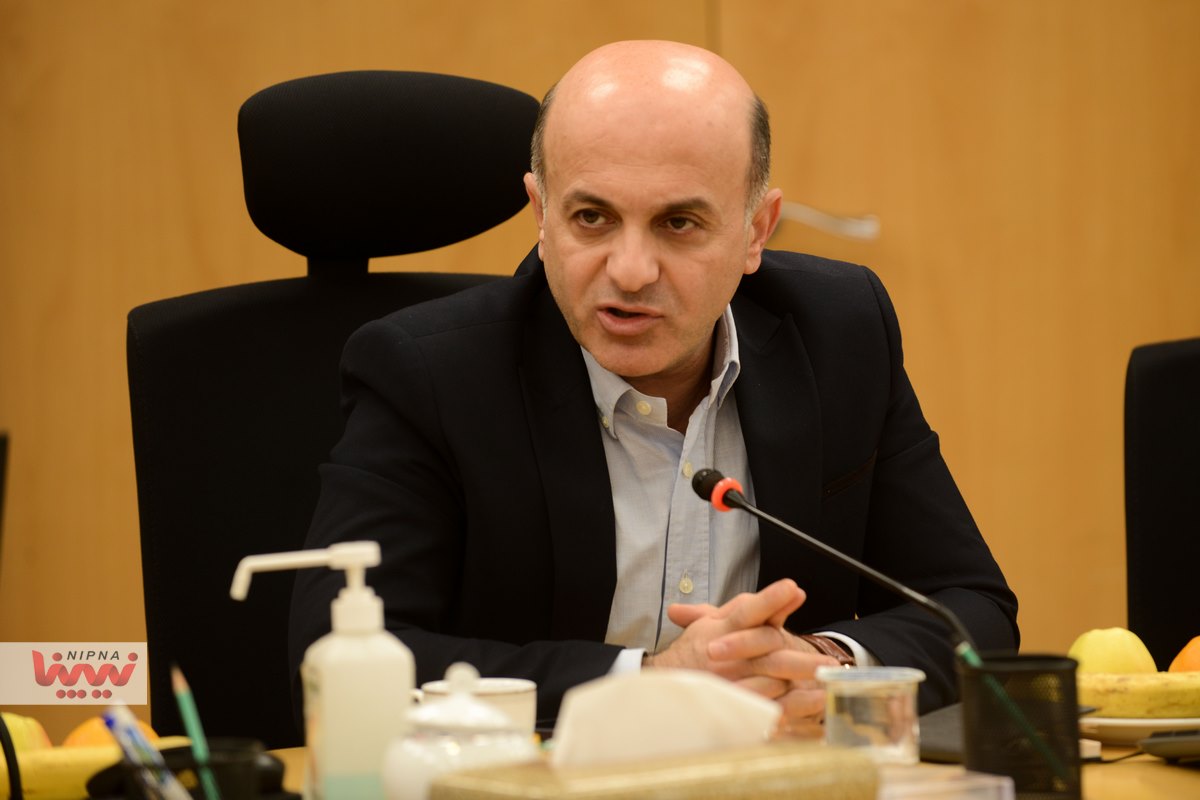 نشست هم اندیشی شصت سالگی صنعت پتروشیمی با حضور معاون وزیر نفت و مدیرعامل شرکت ملی صنایع پتروشیمی 21