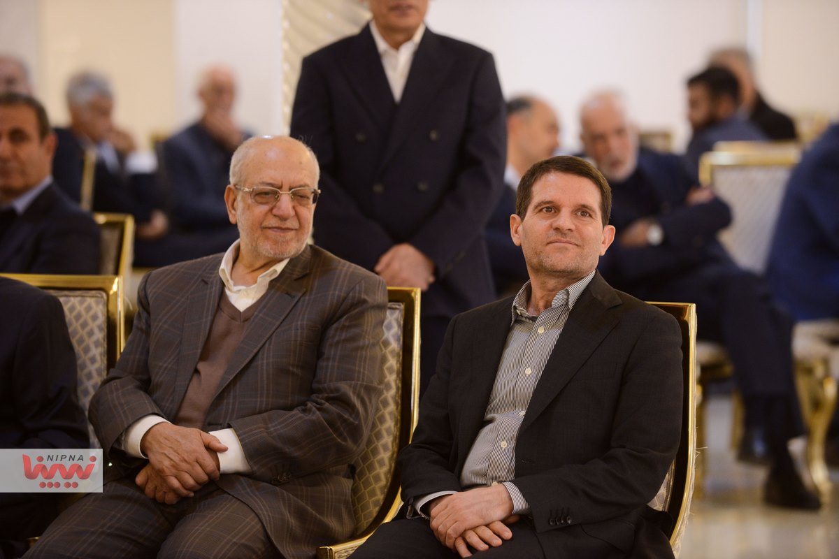 مراسم تقدیر از پیشکسوتان صنعت پتروشیمی 27