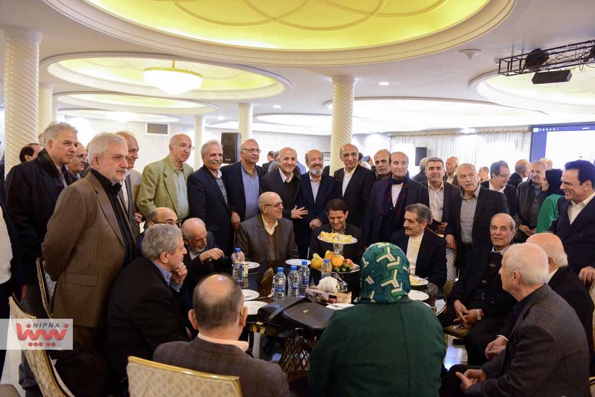 مراسم تقدیر از پیشکسوتان صنعت پتروشیمی 29