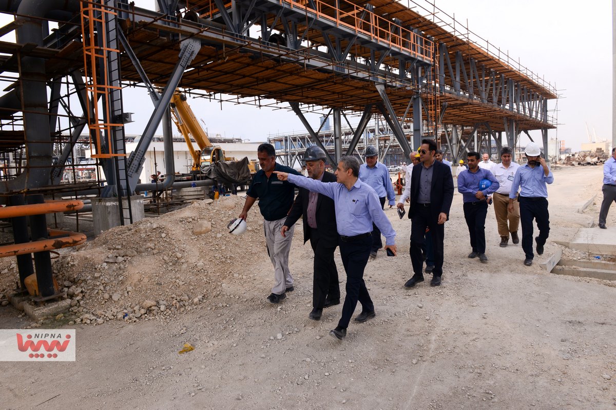 بازدید میدانی سرپرست مدیریت کنترل تولید شرکت ملی صنایع پتروشیمی از آخرین وضعیت پیشرفت اجرای پروژه های اسکله 12،11،10،9،8،7 و اسکله های 16 و 17 عسلویه 2