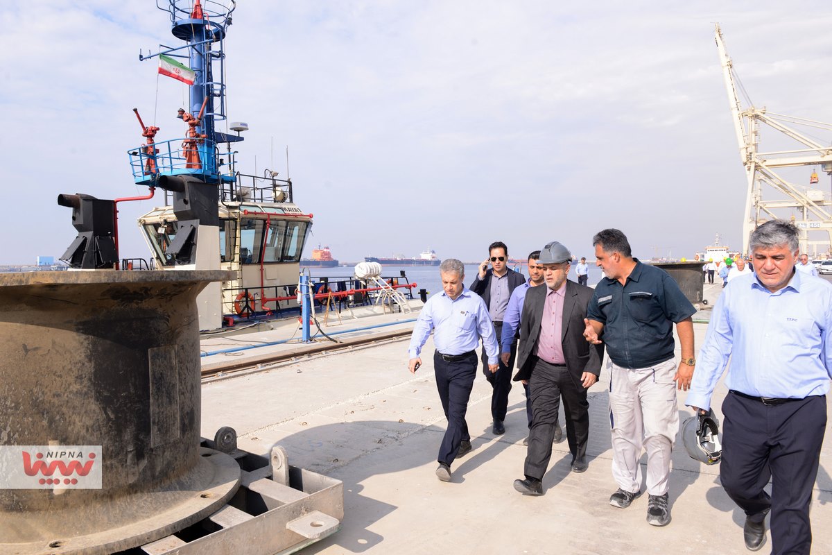 بازدید میدانی سرپرست مدیریت کنترل تولید شرکت ملی صنایع پتروشیمی از آخرین وضعیت پیشرفت اجرای پروژه های اسکله 12،11،10،9،8،7 و اسکله های 16 و 17 عسلویه 4
