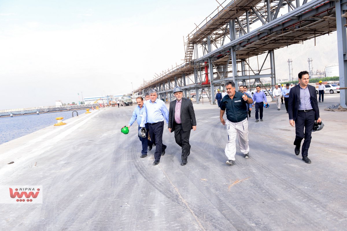 بازدید میدانی سرپرست مدیریت کنترل تولید شرکت ملی صنایع پتروشیمی از آخرین وضعیت پیشرفت اجرای پروژه های اسکله 12،11،10،9،8،7 و اسکله های 16 و 17 عسلویه 12