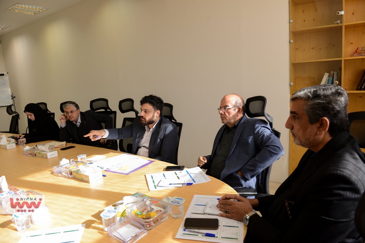 جلسه هم اندیشی ستاد امور ایثارگران وزارت نفت به میزبانی شرکت ملی صنایع پتروشیمی 3