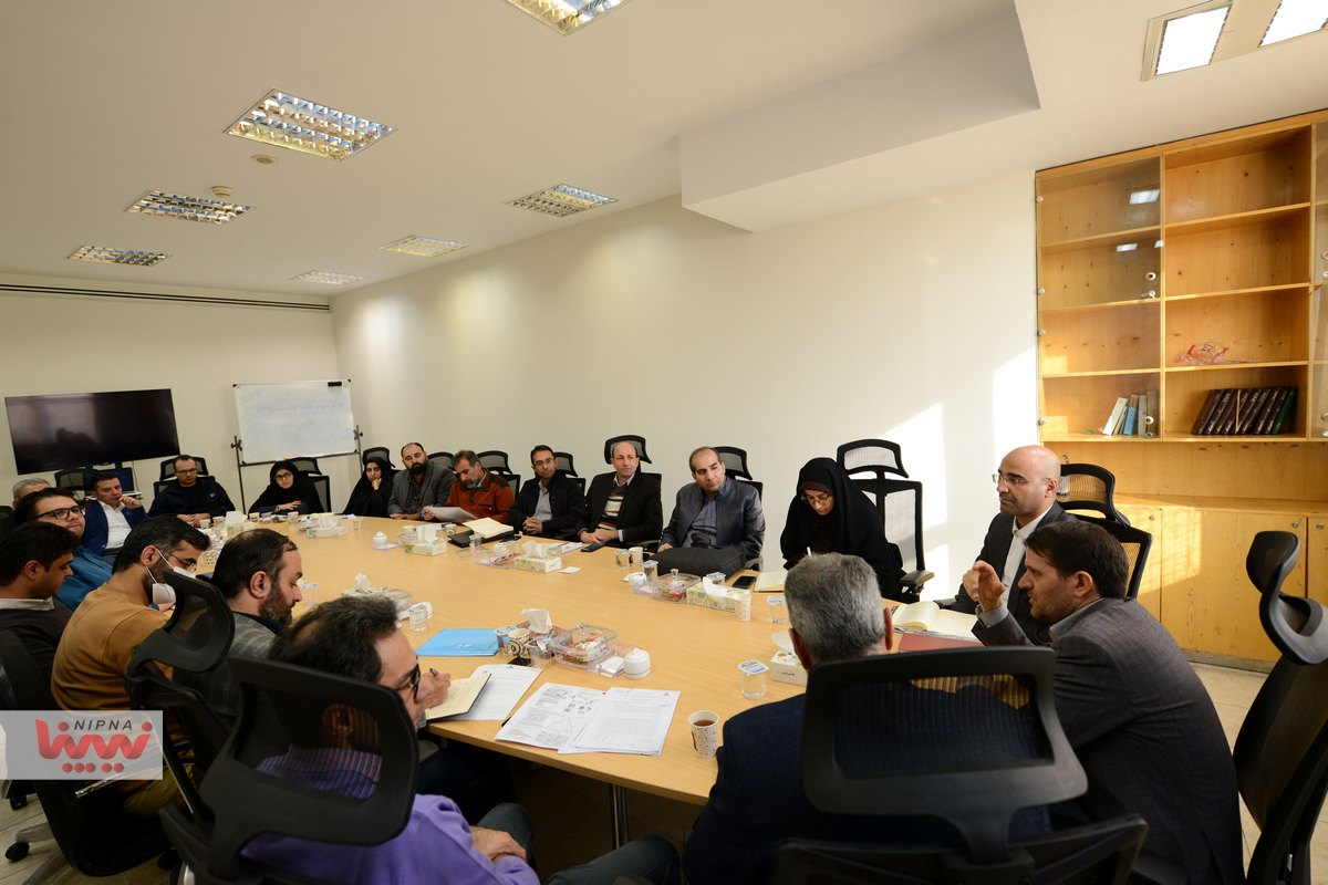 نشست تخصصی راهکارهای استفاده از SNG در صنعت پتروشیمی با حضور معاون وزیر نفت و مدیرعامل شرکت ملی صنایع پتروشیمی 6