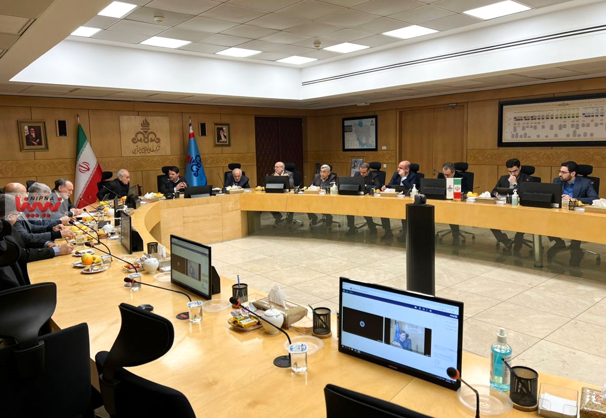 نشست مشورتی با مدیران و پیشکسوتان صنعت پتروشیمی 2