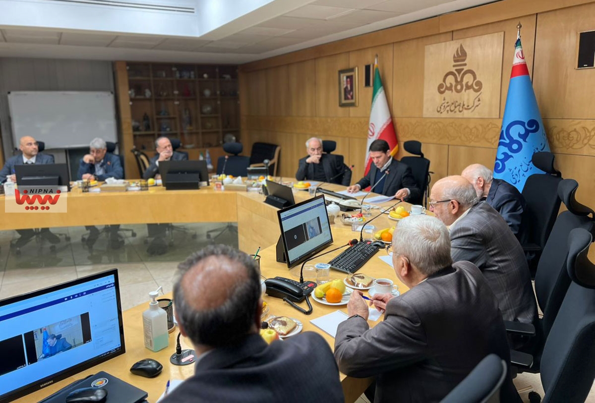 نشست مشورتی با مدیران و پیشکسوتان صنعت پتروشیمی 4