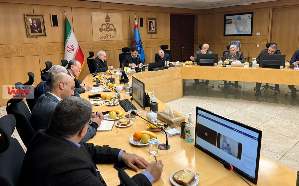 نشست مشورتی با مدیران و پیشکسوتان صنعت پتروشیمی 5