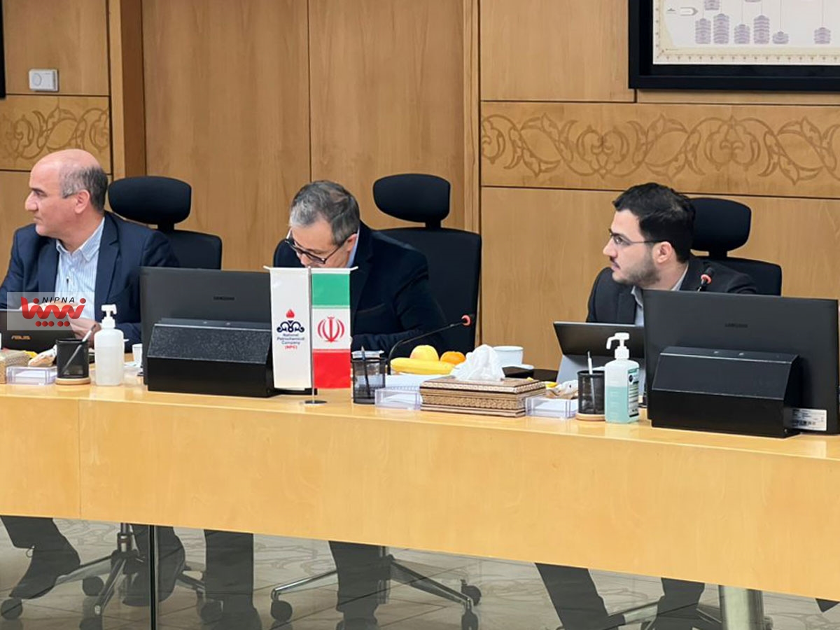 نشست مشورتی با مدیران و پیشکسوتان صنعت پتروشیمی 6