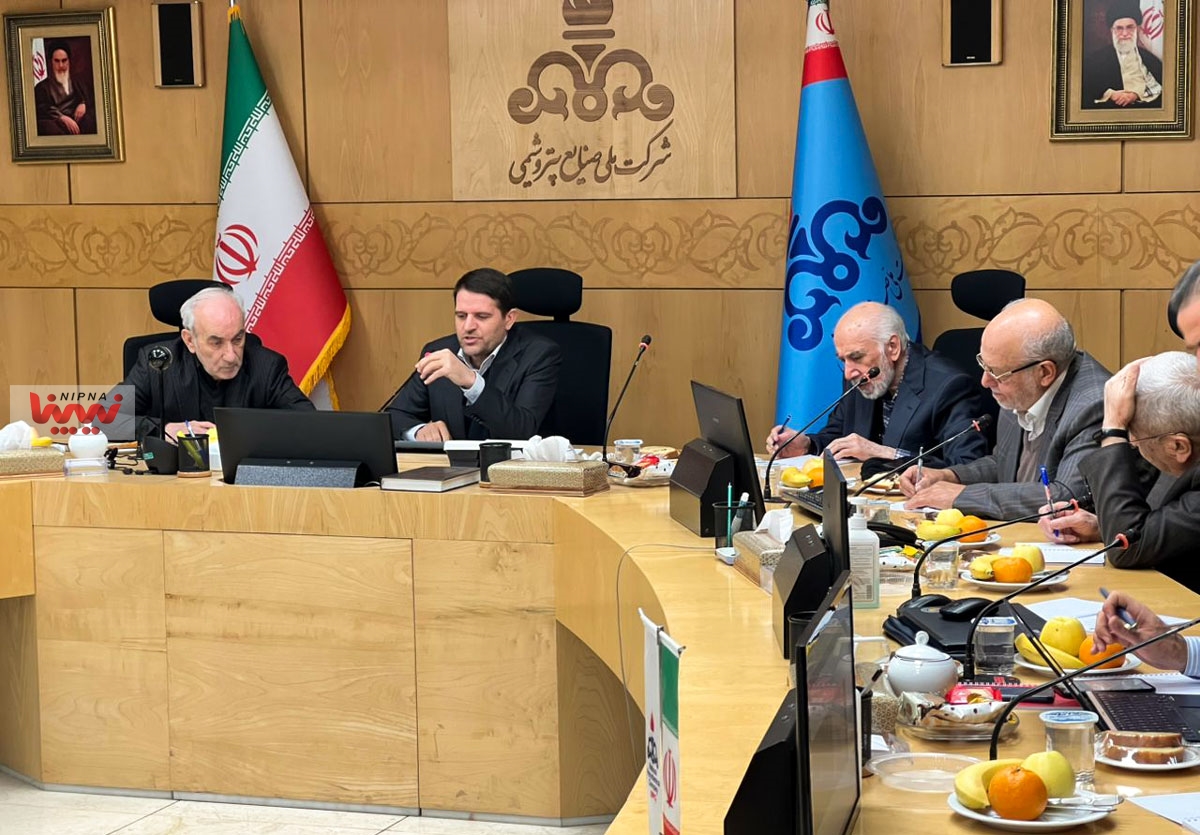 نشست مشورتی با مدیران و پیشکسوتان صنعت پتروشیمی 10