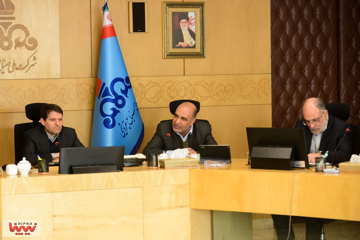 آیین تکریم و معارفه مدیر طرحها و و مدیر بهینه سازی مصرف انرژی شرکت ملی صنایع پتروشیمی 16