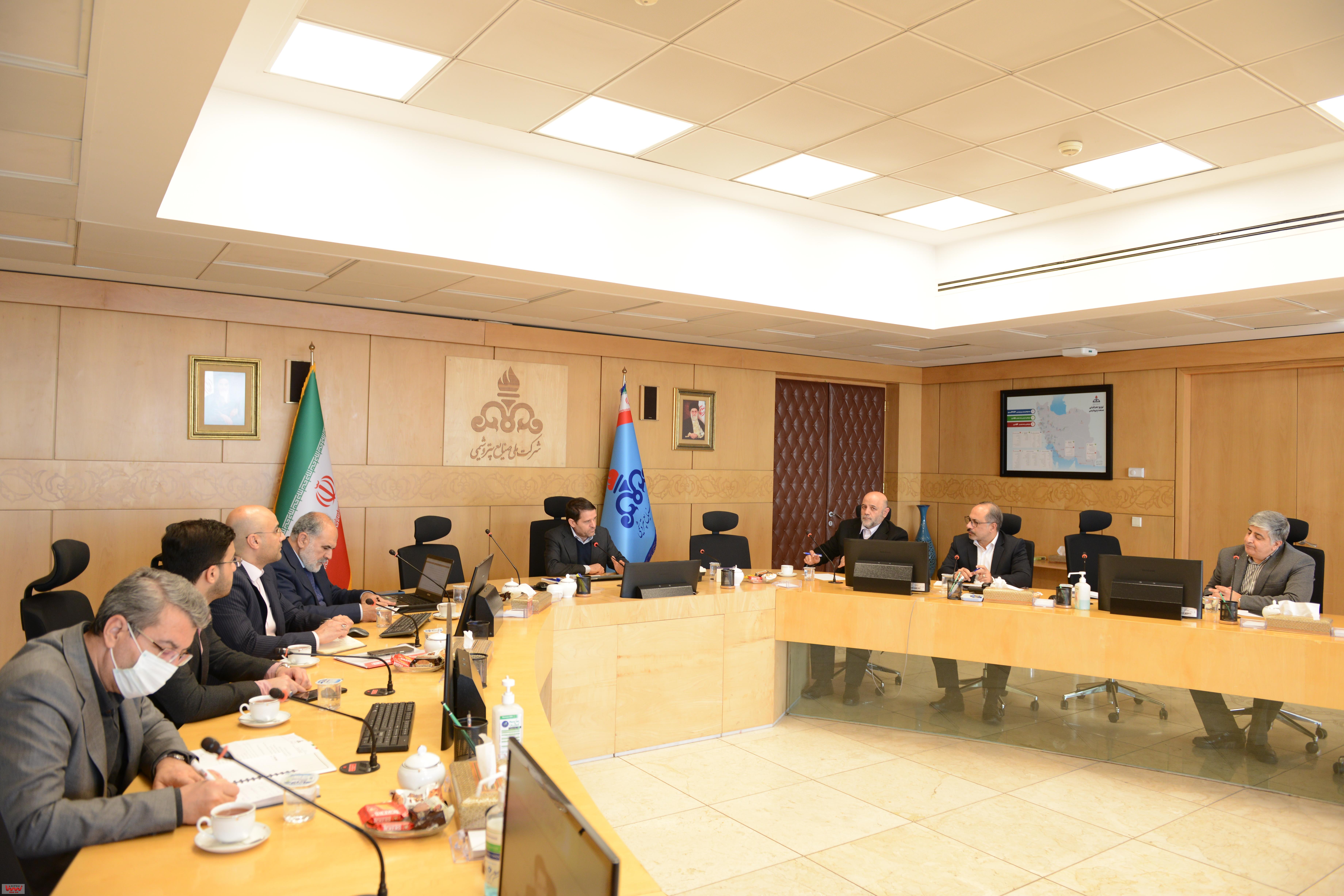 جلسه کارگروه تامین خوراک صنعت پتروشیمی 8