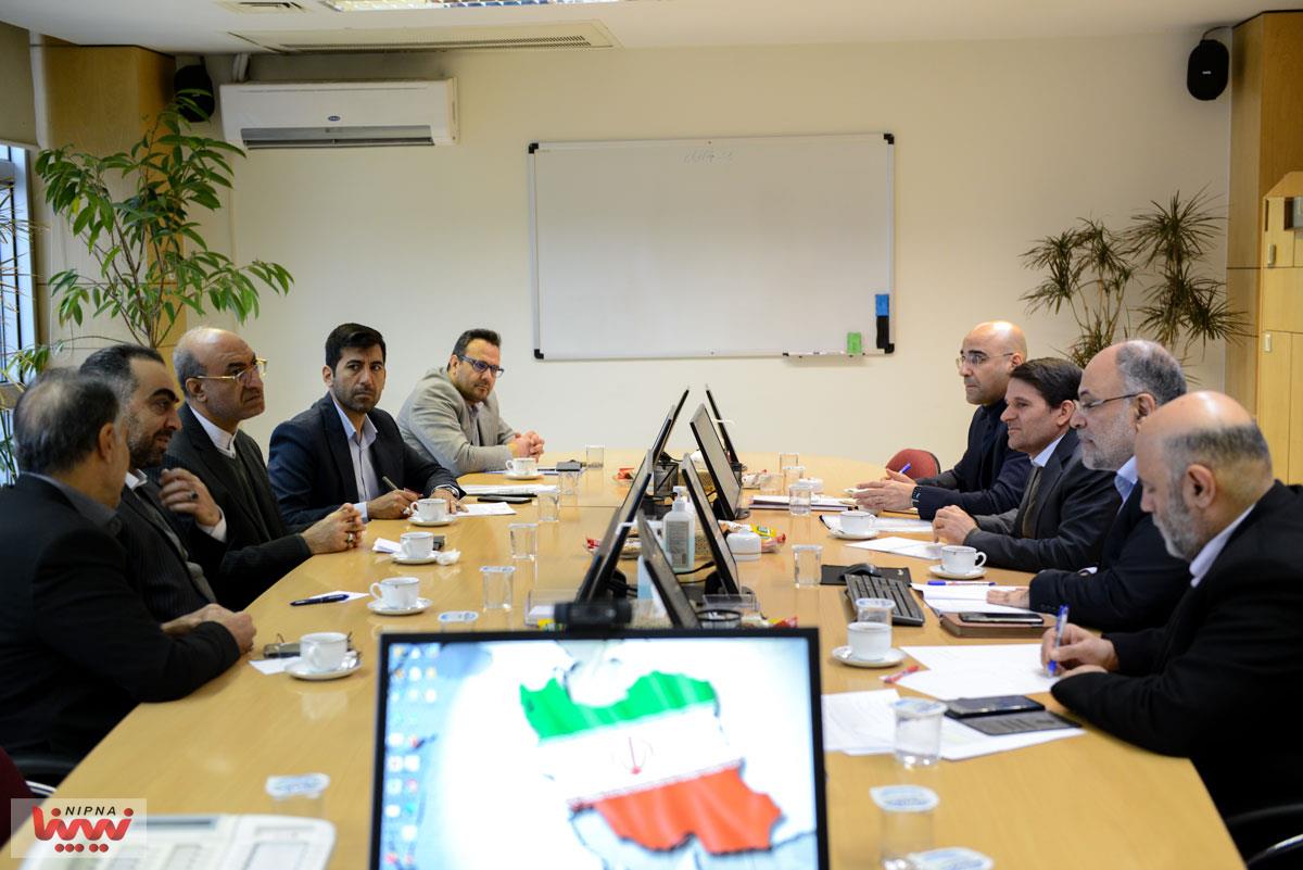دیدار استاندار کرمانشاه با معاون وزیر نفت و مدیرعامل شرکت ملی صنایع پتروشیمی 3