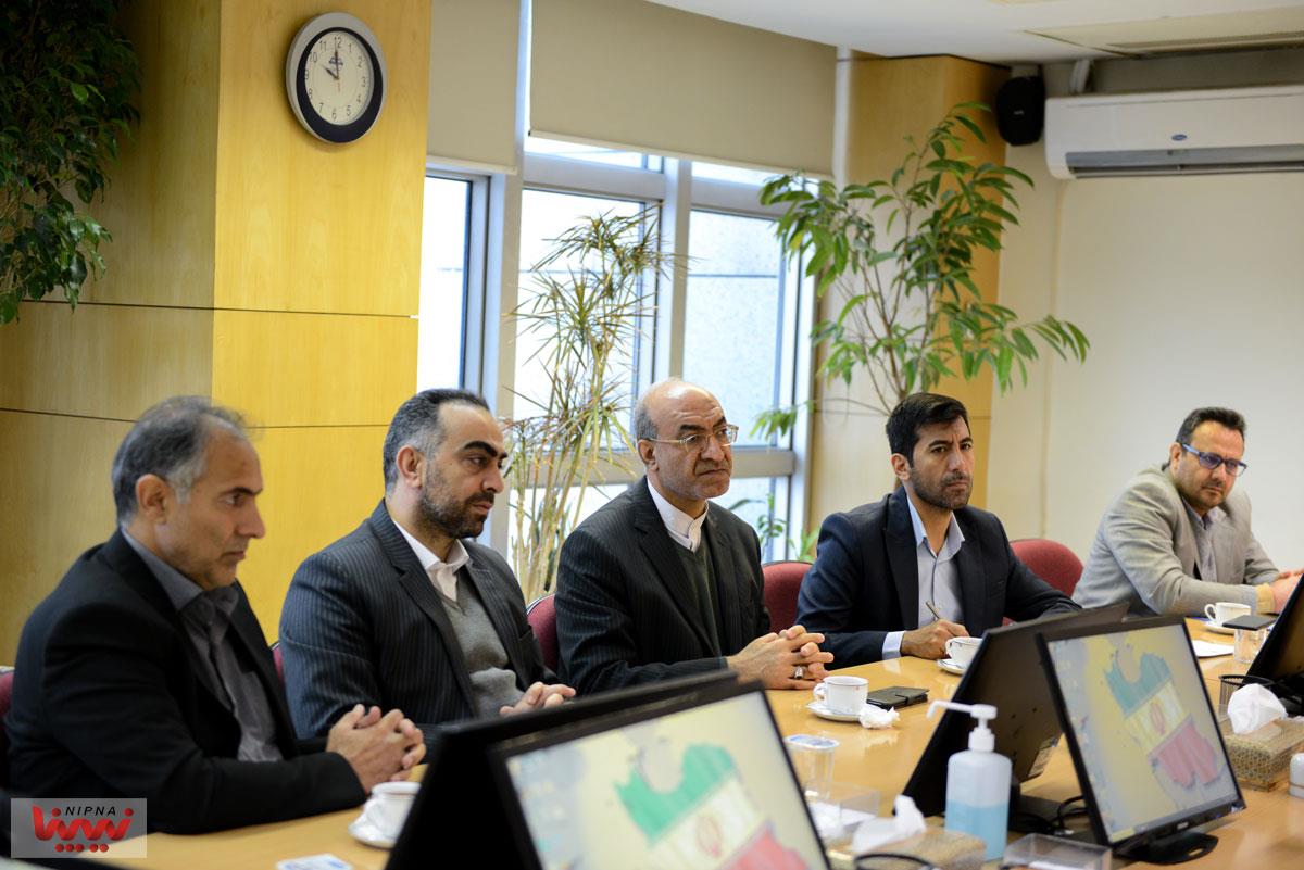 دیدار استاندار کرمانشاه با معاون وزیر نفت و مدیرعامل شرکت ملی صنایع پتروشیمی 5