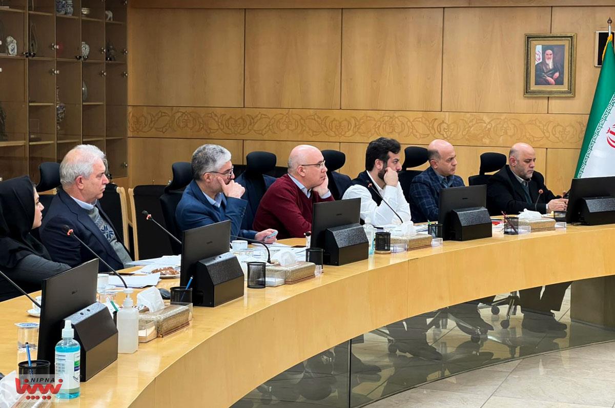 نشست بررسی قیمت گذاری سرویس های جانبی 8