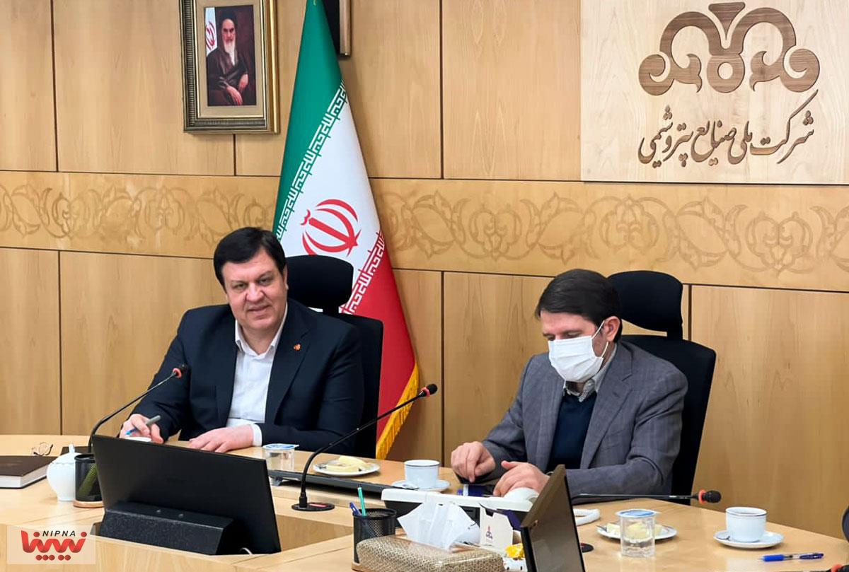 نشست اعضای هیئت مدیره شرکت ملی صنایع پتروشیمی با اعضای هیئت مدیره بانک ملت 1