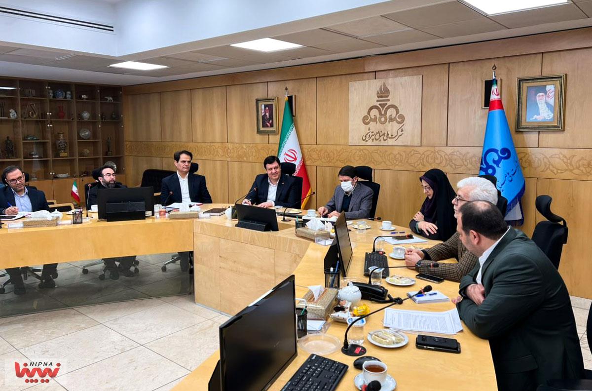 نشست اعضای هیئت مدیره شرکت ملی صنایع پتروشیمی با اعضای هیئت مدیره بانک ملت 2